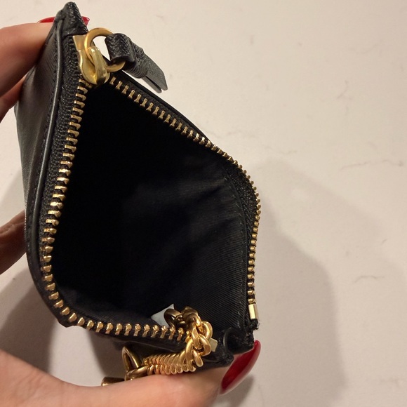 Tory Burch Black and Gold Key & Card Holder - Picture 4 of 4